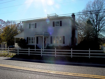 Job Carter House on Cedar Road